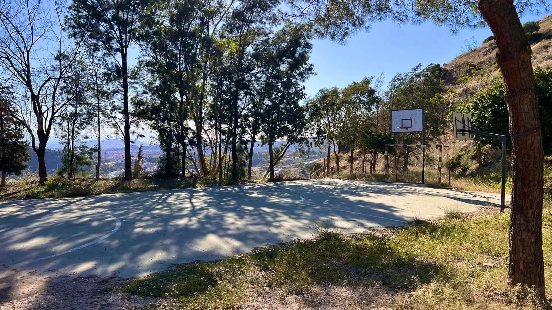 Вилла Malaga Sea Views Дом отдыха