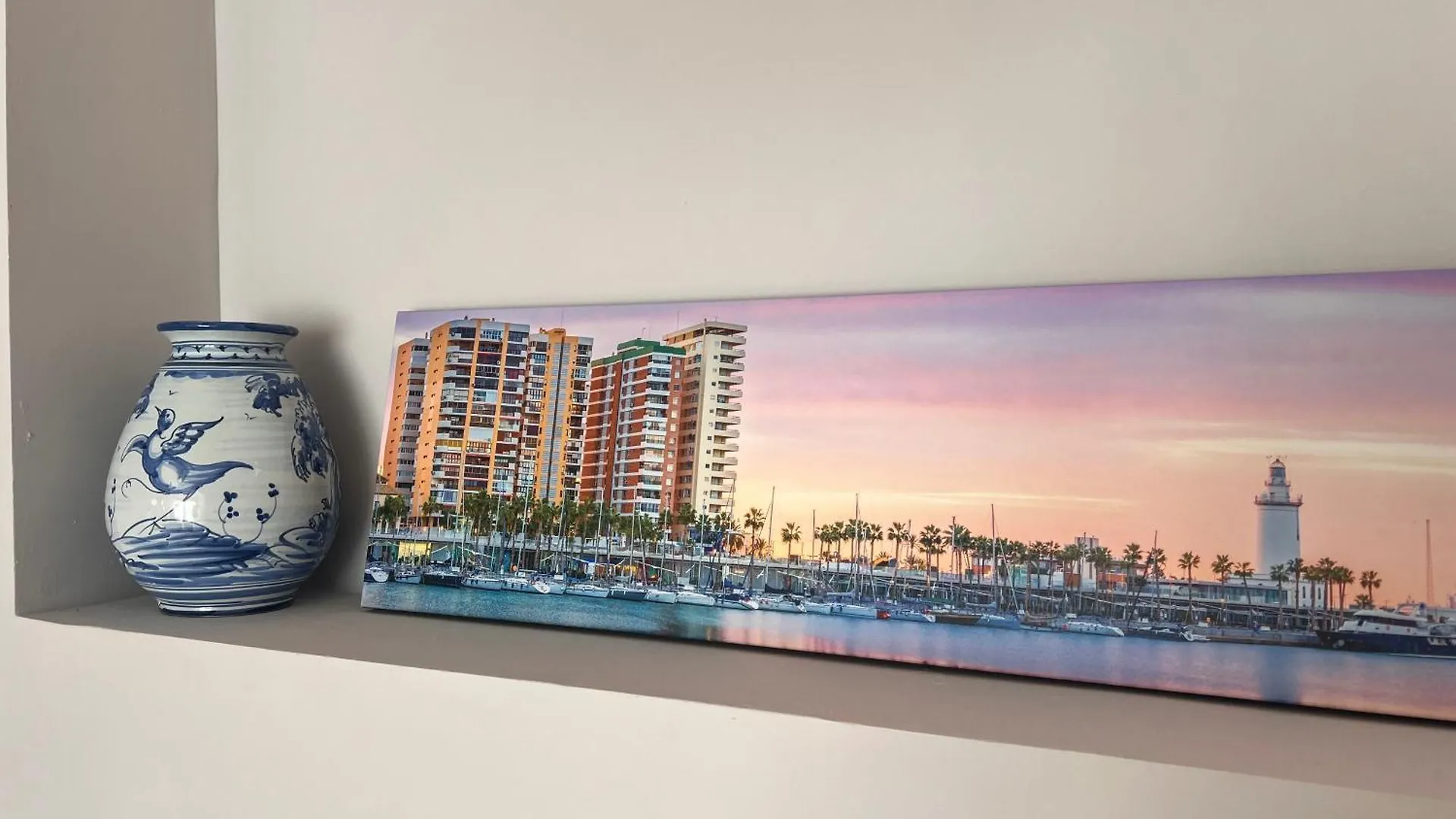 Вилла Malaga Sea Views Дом отдыха